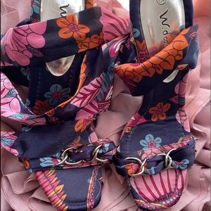 Floral tie up sandals